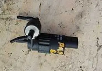 Bestseller VW POLO IV. 99-02 Ablakmosó motor kétirányú bontott alkatrész