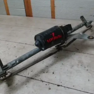 VW POLO IV. 99-02 Ablaktörlő mechanika motorral első bontott alkatrész Kihagyhatatlan ajánlat