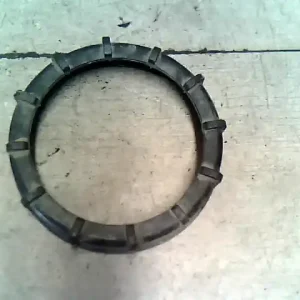 VW POLO III. 94-99 üzemanyag szivattyú befogató műanyag anya bontott alkatrész Outlet