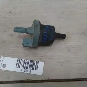 Azonnali szállítás VW POLO III. 94-99 Vákuum szelep bontott alkatrész