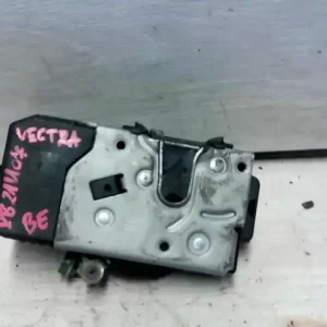 OPEL VECTRA B 99-01 Bal első ajtó zárszerkezet központi záras központizáras bontott alkatrész Olcsóbb