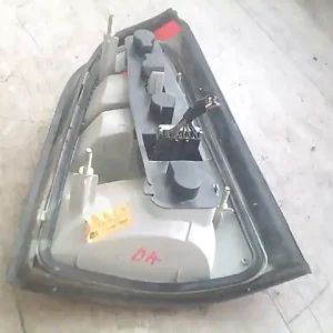Újdonság OPEL VECTRA B 99-01 Bal hátsó lámpa bontott alkatrész