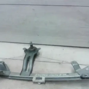 Újdonság OPEL VECTRA B 99-01 Jobb hátsó ablakemelő szerkezet kombi mechanikus bontott alkatrész