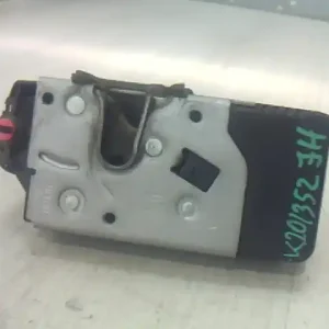 Rendeld meg most OPEL VECTRA B 99-01 Jobb hátsó ajtó zárszerkezet központi záras 4 ajtósbontott alkatrész