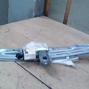 Árcsökkenés OPEL VECTRA C 01-05 Jobb hátsó ablakemelő szerkezet elektromos 4 ajtós bontott alkatrész