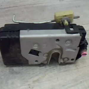 Alacsony ár OPEL VECTRA C 01-05 Jobb hátsó ajtó zárszerkezet központi záras centrálosbontott alkatrész