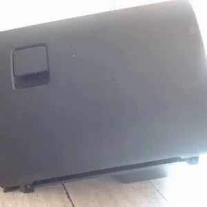 Akció OPEL VECTRA C 01-05 Kesztyűtartó bontott alkatrész