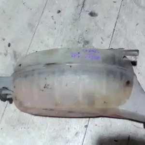 Ajánlat OPEL VIVARO 01-06 Kiegyenlítő tartály 1.9dci bontott alkatrész