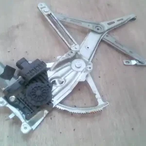 Vásárlói kedvenc OPEL Zafira 98.09.01-05.08.31 Bal első ablakemelő szerkezet elektromos bontott alkatrész