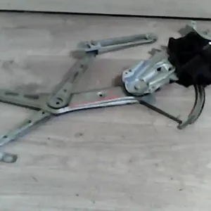 Rendeld meg most OPEL Zafira 98.09.01-05.08.31 Bal első ablakemelő szerkezet elektromos bontott alkatrész