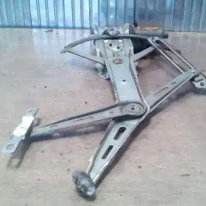 Árengedmény OPEL Zafira 98.09.01-05.08.31 Jobb első ablakemelő szerkezet elektromos bontott alkatrész