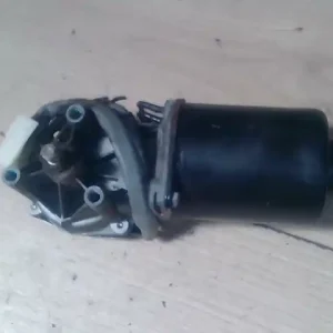 Végkiárusítás PEUGEOT 106 91-96 Ablaktörlő motor első 3 ajtós bontott alkatrész