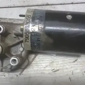 Kihagyhatatlan ajánlat PEUGEOT 106 91-96 Ablaktörlő motor első bontott alkatrész