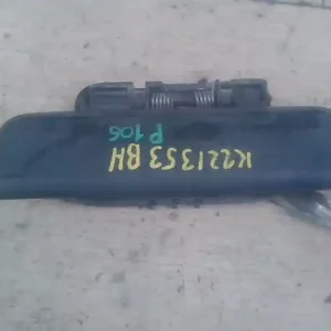 Alacsony ár PEUGEOT 106 96- Bal hátsó külső kilincs 5 ajtós bontott alkatrész