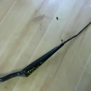 Bestseller PEUGEOT 206 Ablaktörlő kar bal első bontott alkatrész