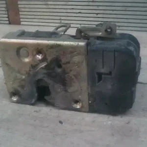 Bestseller PEUGEOT 206 Bal első ajtó zárszerkezet mechanikus 3 ajtós bontott alkatrész