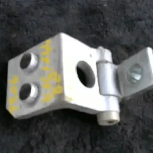 Alacsony ár PEUGEOT 206 Bal első alsó ajtózsanér bontott alkatrész