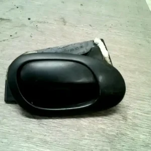 Végkiárusítás PEUGEOT 206 Bal első belső kilincs bontott alkatrész