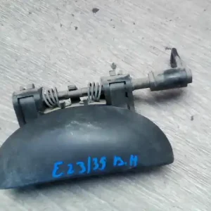 Akció PEUGEOT 206 Bal hátsó külső kilincs bontott alkatrész