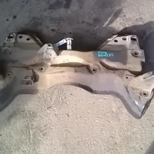 Akció PEUGEOT 206 Első bölcső futóműtartó segédkeret bontott alkatrész