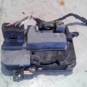 Azonnal elérhető PEUGEOT 206 Jobb első ajtó zárszerkezet központizáras 5 ajtós bontott alkatrész