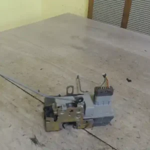 Azonnali szállítás PEUGEOT 206 Jobb első ajtó zárszerkezet központizáras 5 ajtós bontott alkatrész