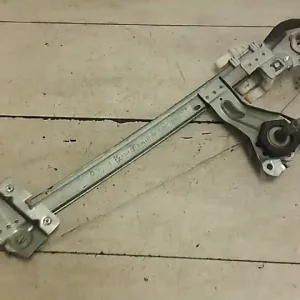 Akció PEUGEOT 206 Jobb hátsó ablakemelő szerkezet mechanikus bontott alkatrész