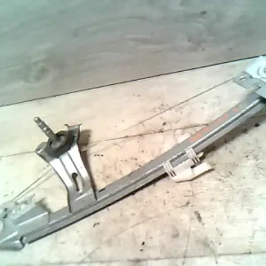 Azonnal elérhető PEUGEOT 206 Jobb hátsó ablakemelő szerkezet mechanikus 5 ajtós bontott alkatrész