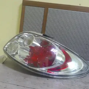 Akció PEUGEOT 206 Jobb hátsó lámpa 3 ajtós bontott alkatrész