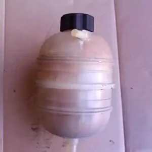 Ajánlat PEUGEOT 206 Kiegyenlítő tartály bontott alkatrész