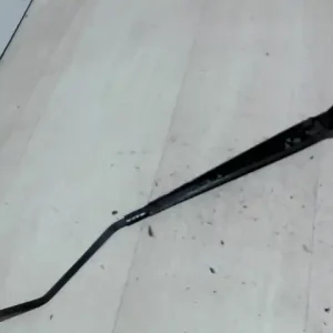 Akció PEUGEOT 306 97-02 Ablaktörlő kar bal első bontott alkatrész