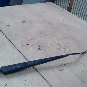 Árengedmény PEUGEOT 306 97-02 Ablaktörlő kar jobb első bontott alkatrész