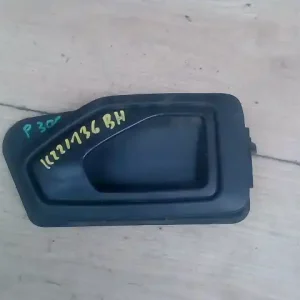 Azonnali szállítás PEUGEOT 306 97-02 Bal hátsó belső kilincs 4 ajtós bontott alkatrész