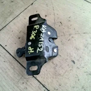 Utolsó esély PEUGEOT 306 97-02 Csomagtér ajtó zárszerkezet 5 ajtós bontott alkatrész