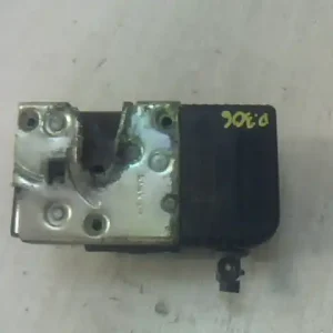 Vásárlói kedvenc PEUGEOT 306 97-02 Jobb első ajtó zárszerkezet központizáras 5 ajtósbontott alkatrész