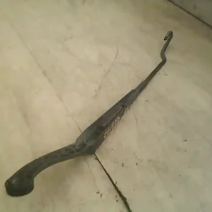 Szuper ajánlat PEUGEOT 307 01-05 Ablaktörlő kar jobb első bontott alkatrész