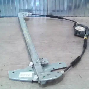 Újdonság PEUGEOT 307 01-05 Bal első ablakemelő szerkezetmotor nélkül bontott alkatrész