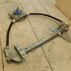 Ajánlat PEUGEOT 307 01-05 Bal hátsó ablakemelő szerkezet mechanikus 5 ajtós bontott alkatrész