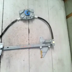 Azonnali szállítás PEUGEOT 307 01-05 Bal hátsó ablakemelő szerkezet mechanikus 5 ajtós bontott alkatrész