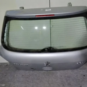 Vedd meg online PEUGEOT 307 01-05 Csomagtérajtó ezüst bontott alkatrész