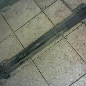 Utolsó esély PEUGEOT 307 01-05 Hátsó lökhárító merevítő bontott alkatrész