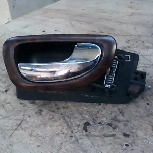 Vásárlói kedvenc PEUGEOT 307 01-05 Jobb első belső kilincs bontott alkatrész