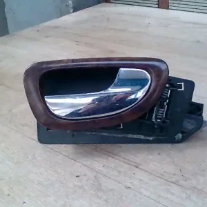 Alacsony ár PEUGEOT 307 05-07 Jobb első belső kilincs 5 ajtós bontott alkatrész