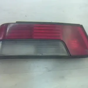 Vedd meg online PEUGEOT 405 -94 Bal hátsó lámpa 4 ajtós bontott alkatrész