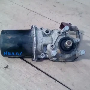 Azonnali szállítás PEUGEOT 406 Ablaktörlő motor első bontott alkatrész