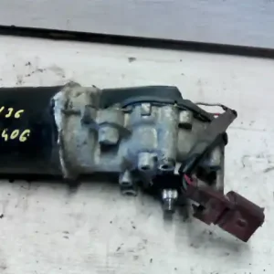 Bestseller PEUGEOT 406 Ablaktörlő motor első 4 vezetékes bontott alkatrész