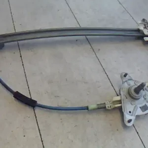 Akció PEUGEOT 406 Bal hátsó ablakemelő szerkezet mechanikus bontott alkatrész