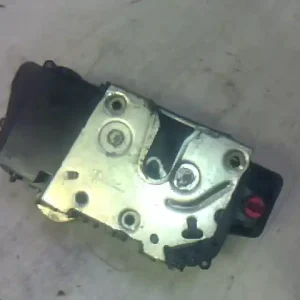 Árcsökkenés PEUGEOT 406 Bal hátsó ajtó zárszerkezet központi záras kombibontott alkatrész