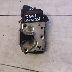 Utolsó esély PEUGEOT 406 Jobb első ajtó zárszerkezet központizáras központizárasbontott alkatrész