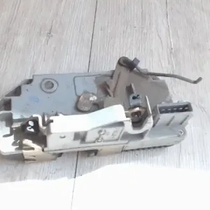 Bestseller PEUGEOT 406 Jobb hátsó ajtó zárszerkezet központi záras 5 ajtós bontott alkatrész